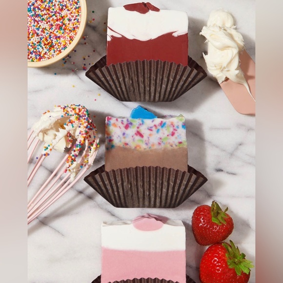 Kitsch x Sprinkles Bar Soap Body Wash, Set of 3 - Picture 14 of 15